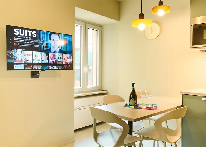 Romeo Design In Piazza Malvezzi Apartman